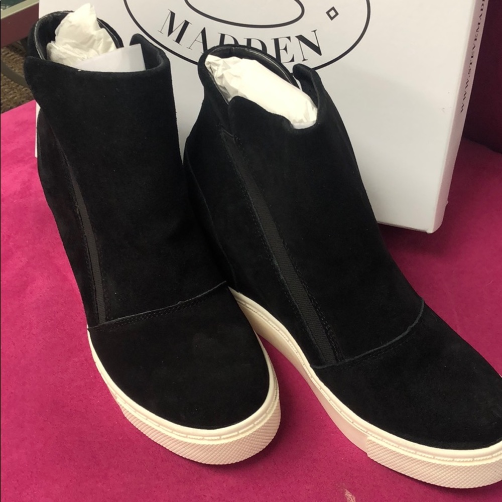 Steve Madden New Black Suede Pull On Sneakers, 9